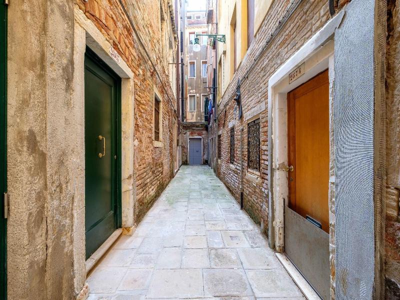 Ai Turchesi image