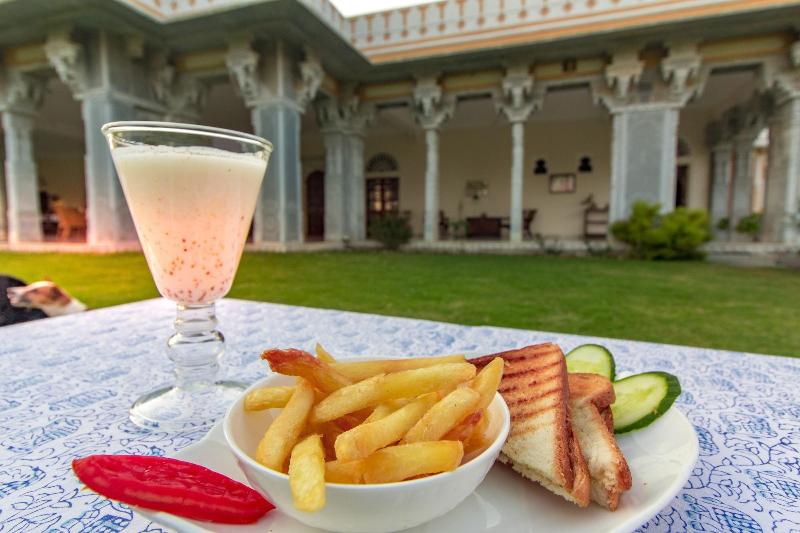 . Dev Shree Luxury Hotel Deogarh