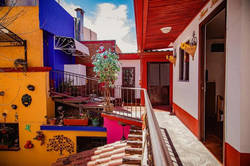 Hotel Boutique El Viejo Mundo image