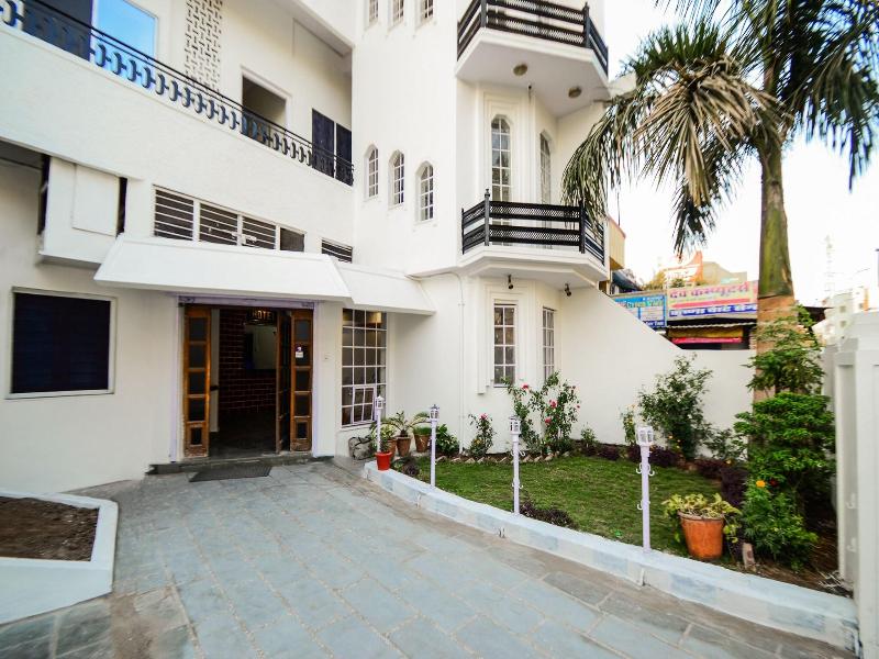 30000 Hotel Panghat