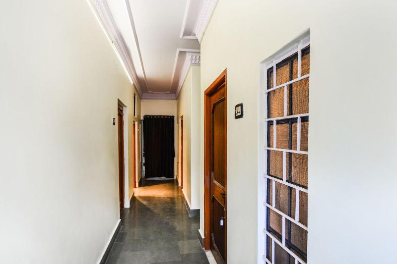 30000 Hotel Panghat