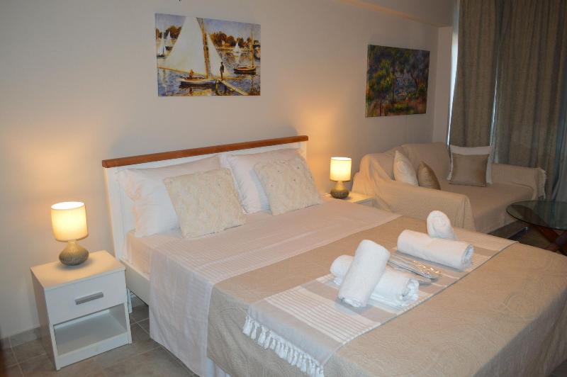 Best House Petit Pylos Messinias image