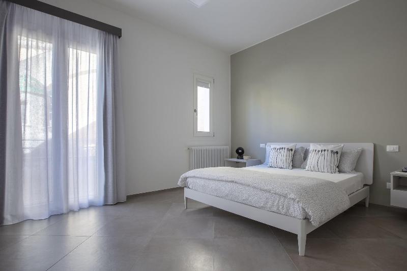 Le Cupole Suites Apartments image