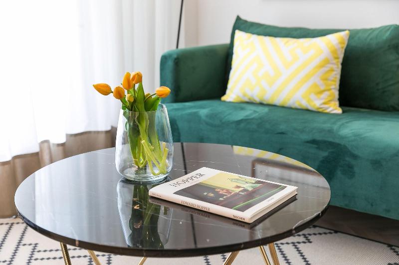 Feelathome Waldorf Suites Apartments image