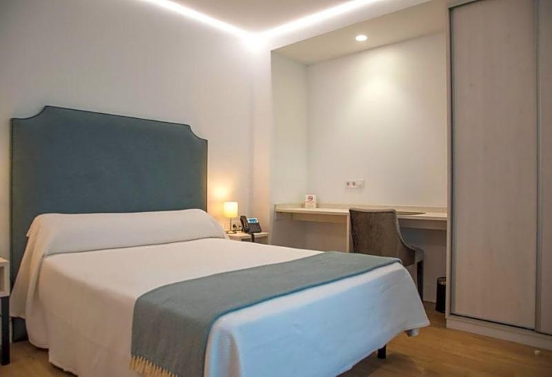 Gm Hotel image