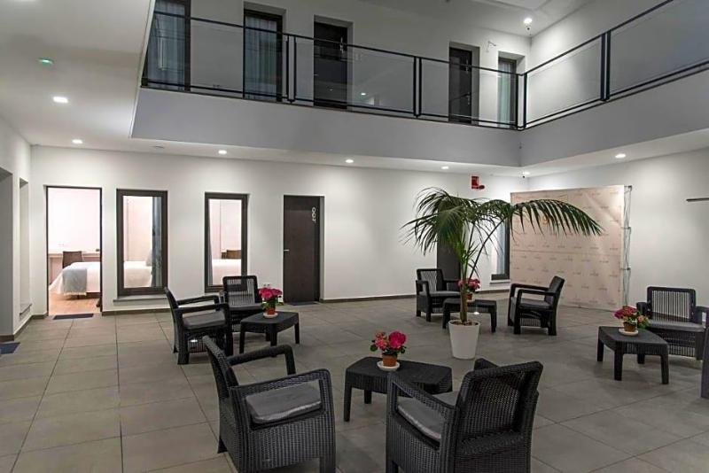 Gm Hotel image
