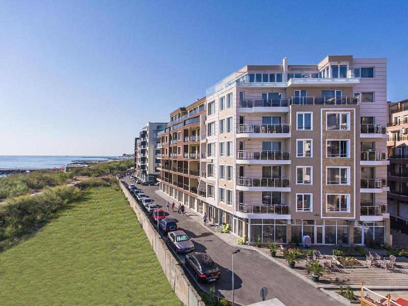 Nikki Beach Apartments image