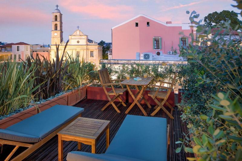 Vener Luxury Suites image