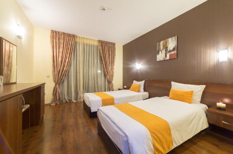 Oak Residence Hotel Relax image