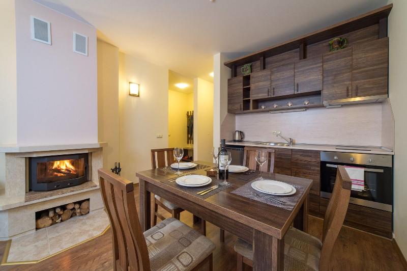 Oak Residence Hotel Relax image