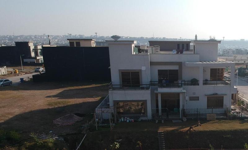 Valley View Villa image