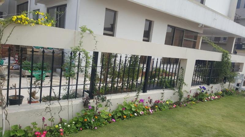 Valley View Villa image