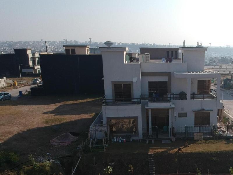 Valley View Villa image