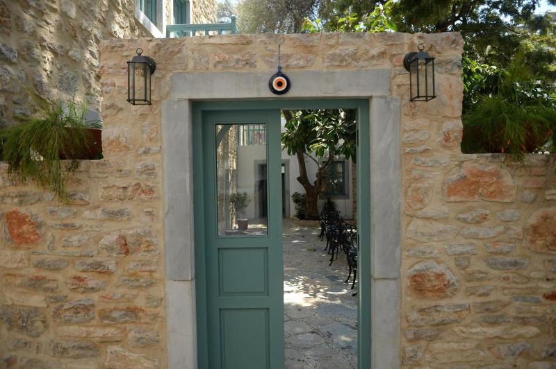 Oalis image