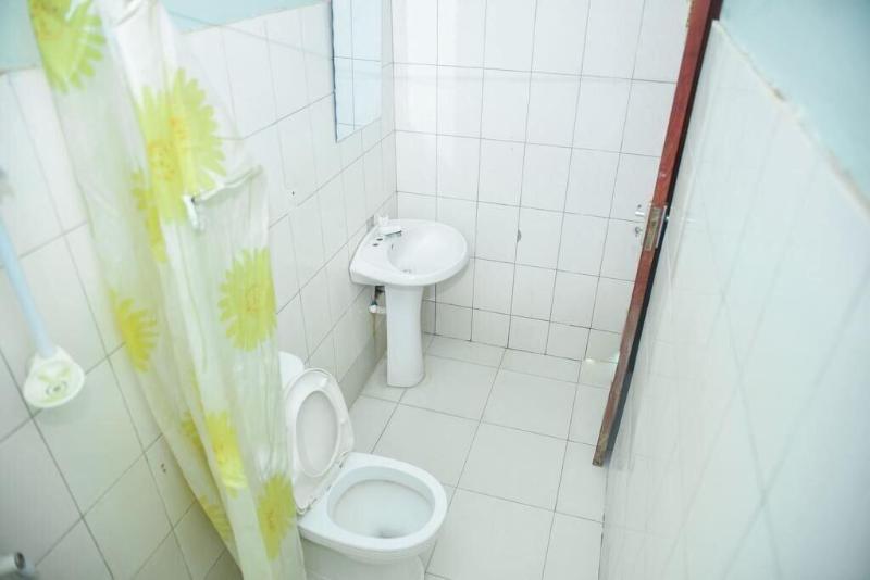 Royal Crown Kbg Hotel image
