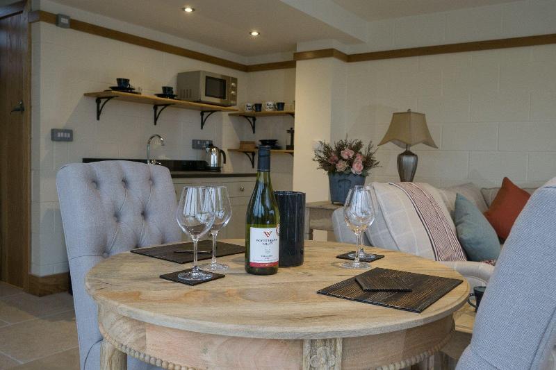 Woodchester Valley Vineyard Barns image