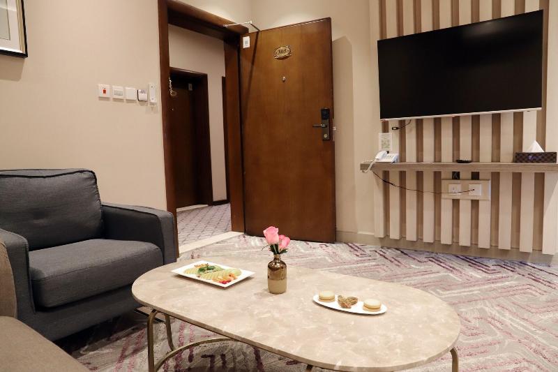 Banan Hotel Suite image