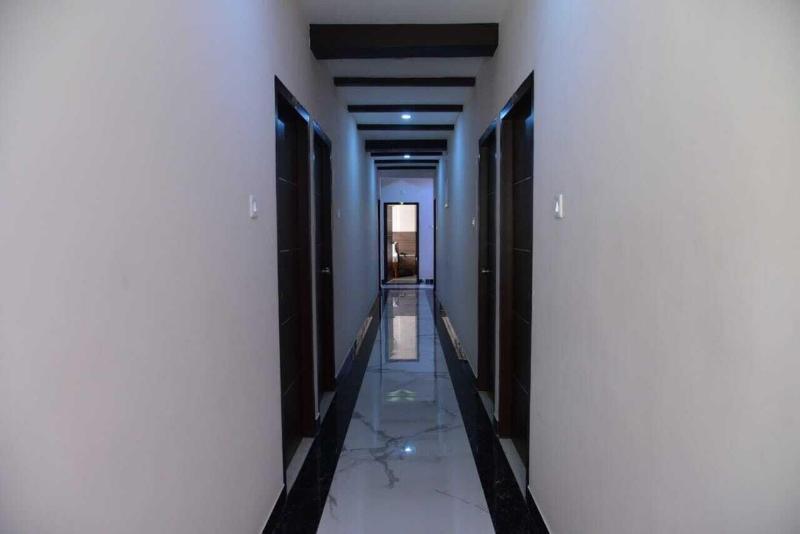 Nb Venkaeswara Grand Inn