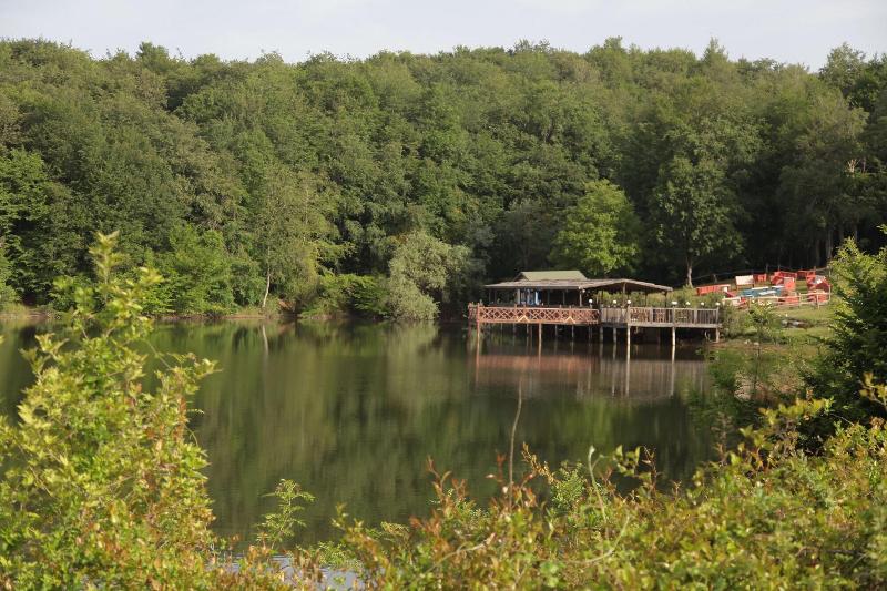 Ya Lda Z Country Hotel — general view