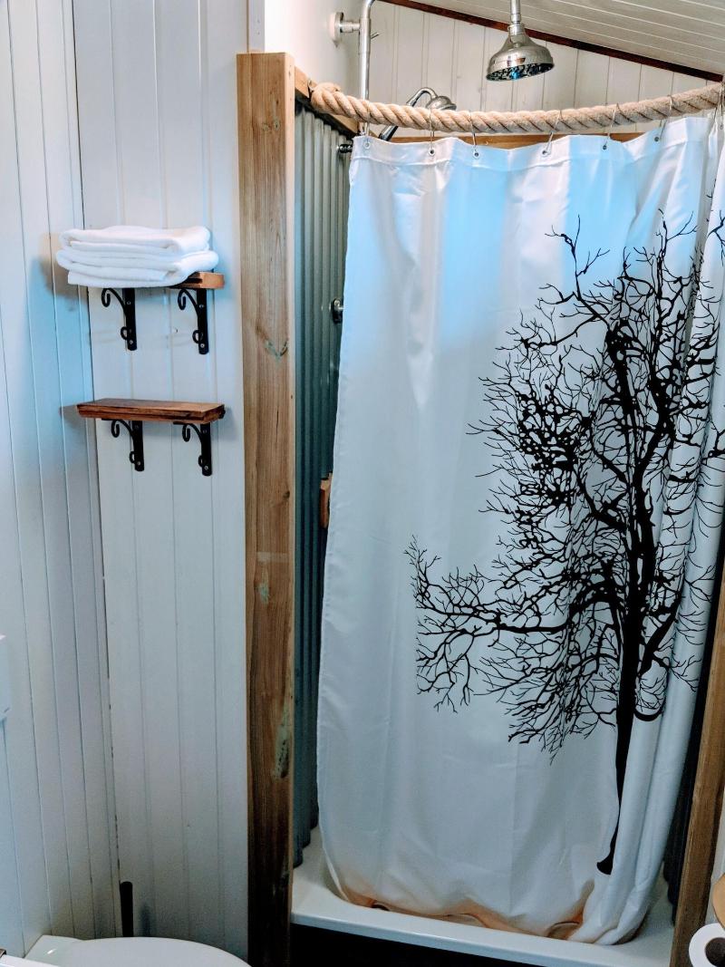 Ma Lakot Cosy Cabins image
