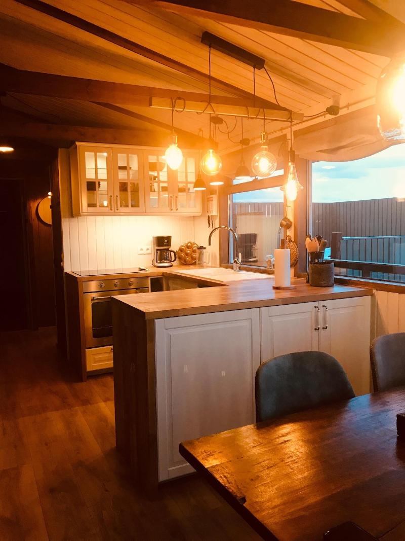 Ma Lakot Cosy Cabins image