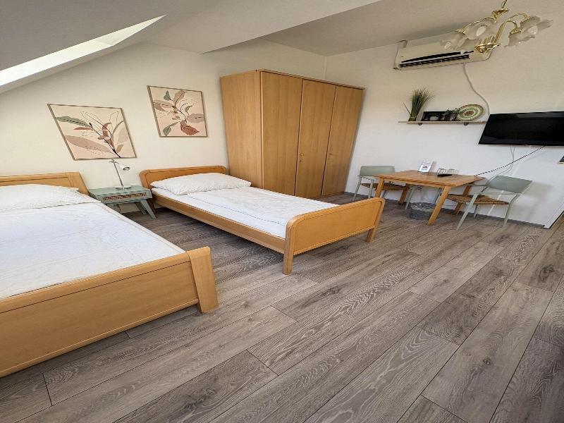 Pension Lizzi image