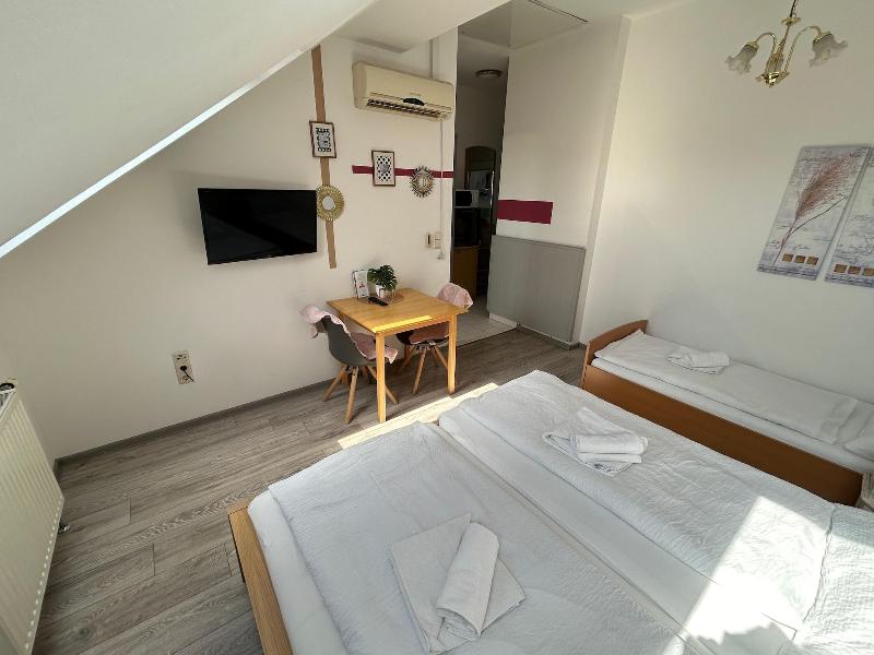 Pension Lizzi image