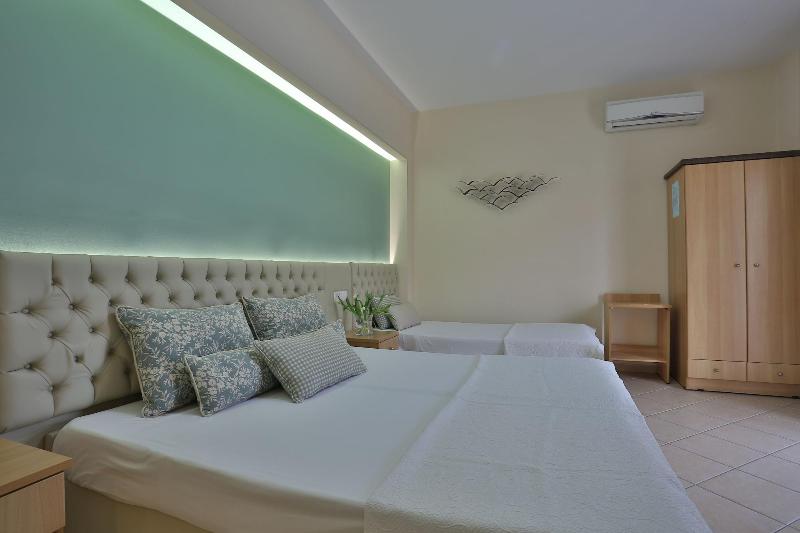 Irida Apartments image
