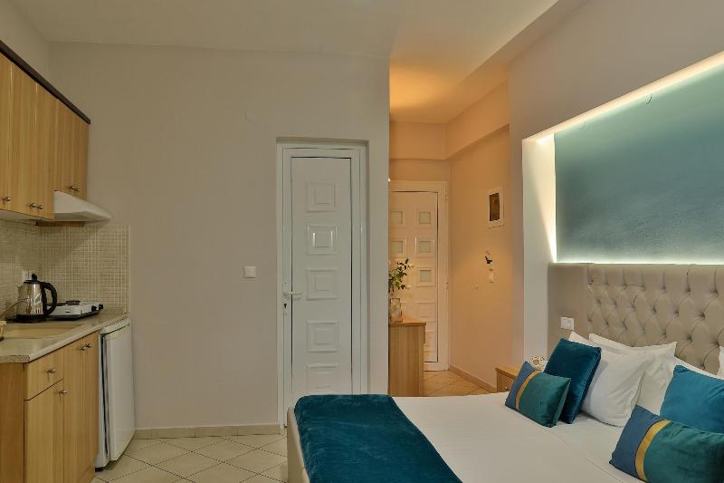 Irida Apartments image