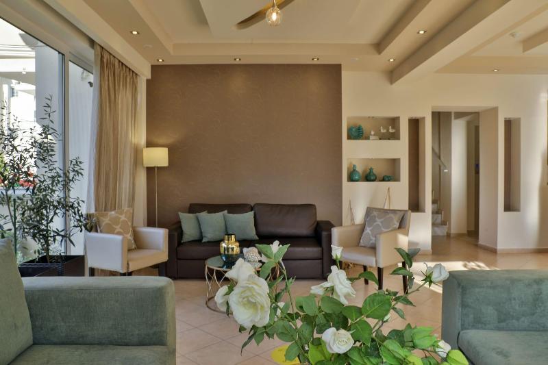 Irida Apartments image