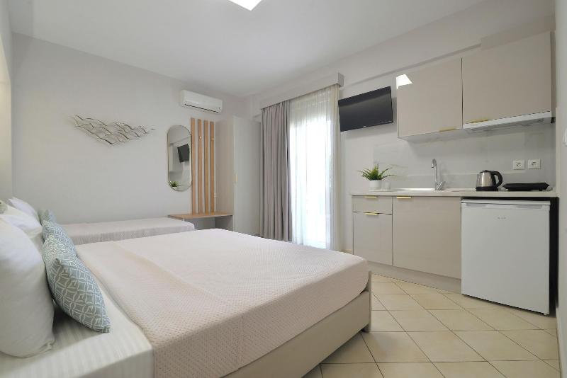 Irida Apartments image