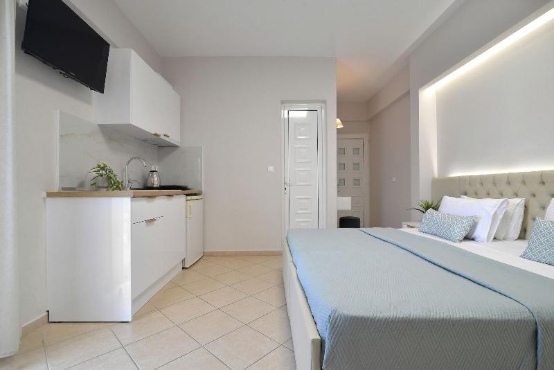 Irida Apartments image
