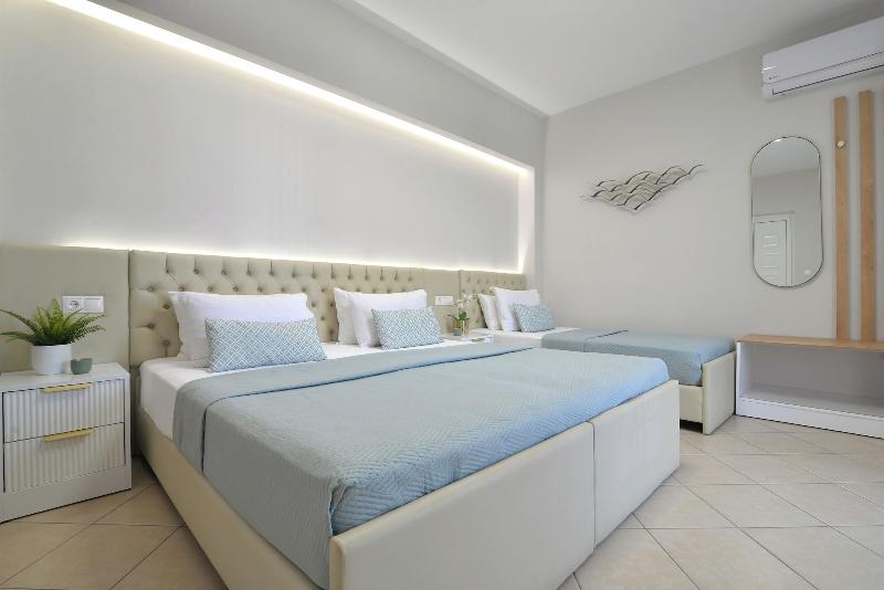 Irida Apartments image