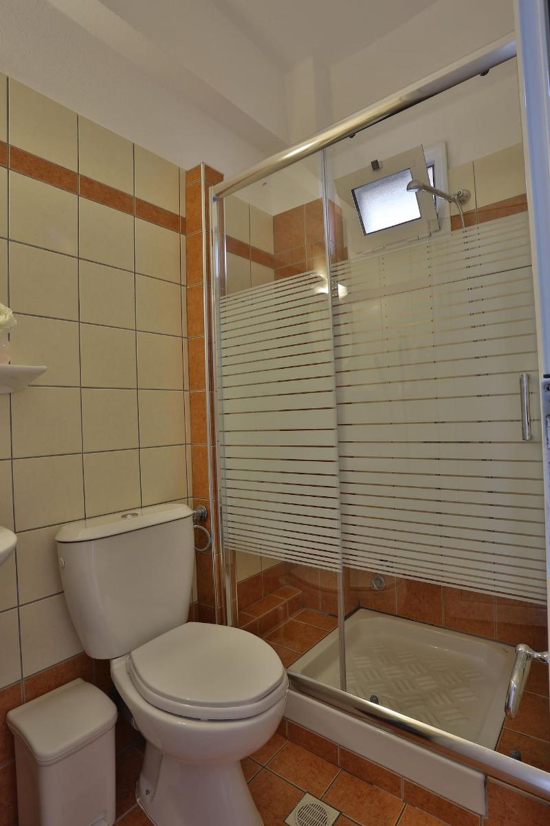 Irida Apartments image