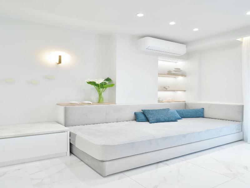 Irida Apartments image