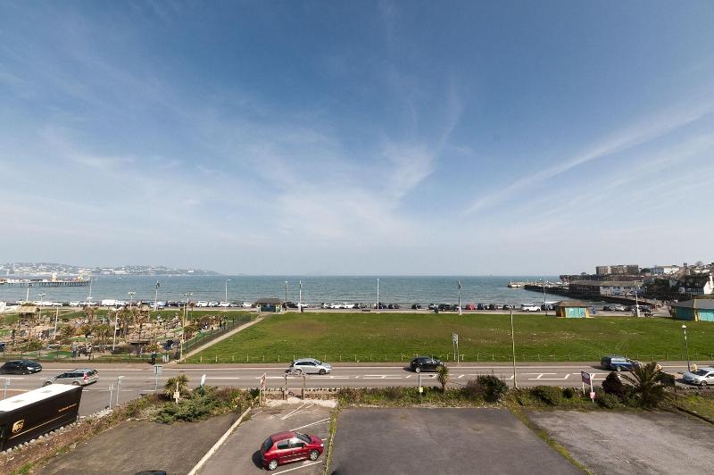 Five Way Apartments image