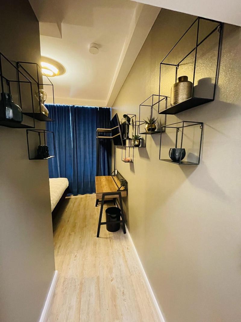 Iq Hotel image