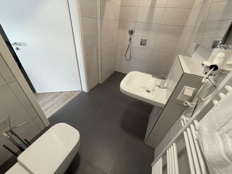 Iq Hotel image