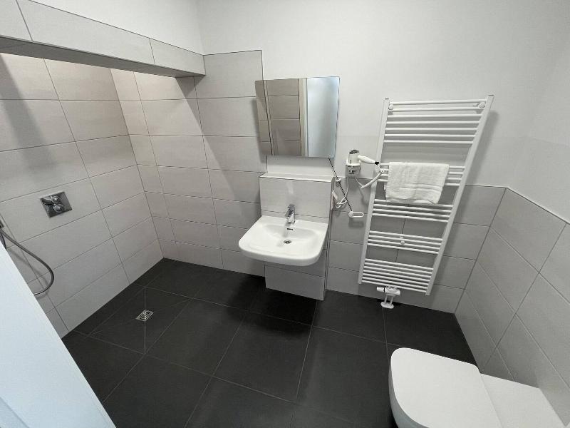 Iq Hotel image