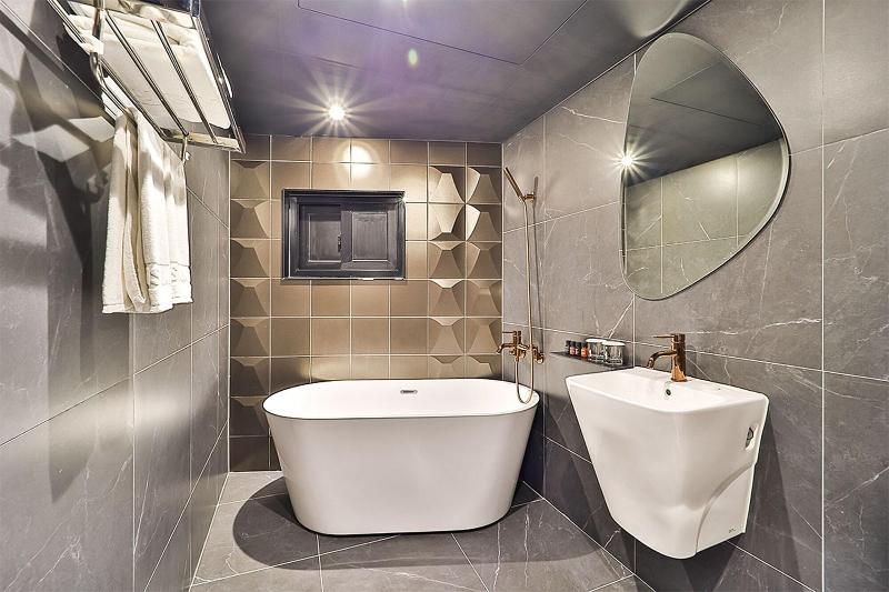 Best Louis Hamilton Hotel Gijang image
