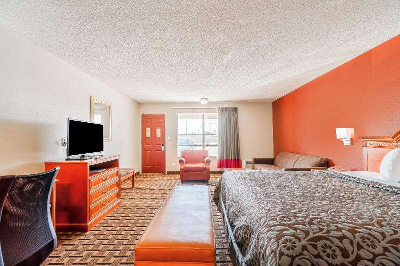 Lone Star Inn image