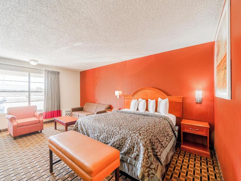 Lone Star Inn image