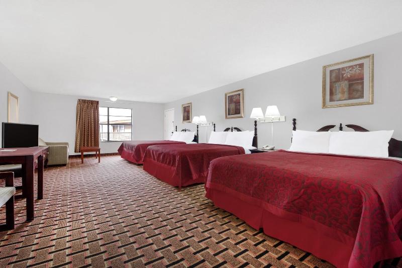 Lone Star Inn image