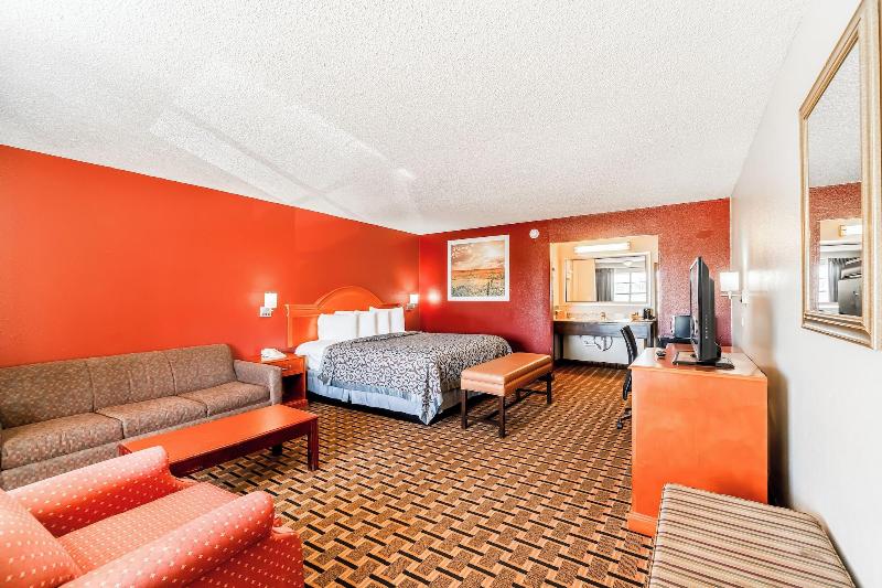 Lone Star Inn image