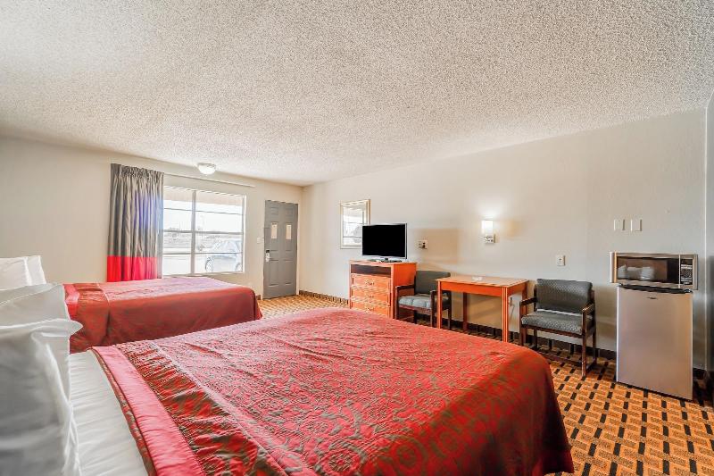 Lone Star Inn image