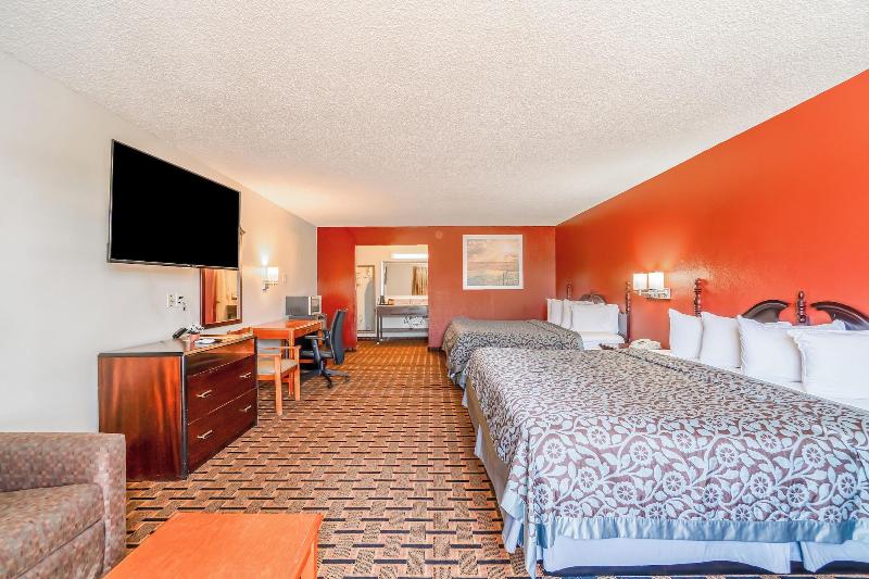 Lone Star Inn image
