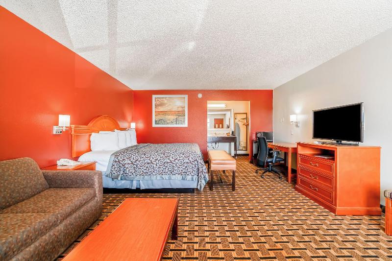 Lone Star Inn image