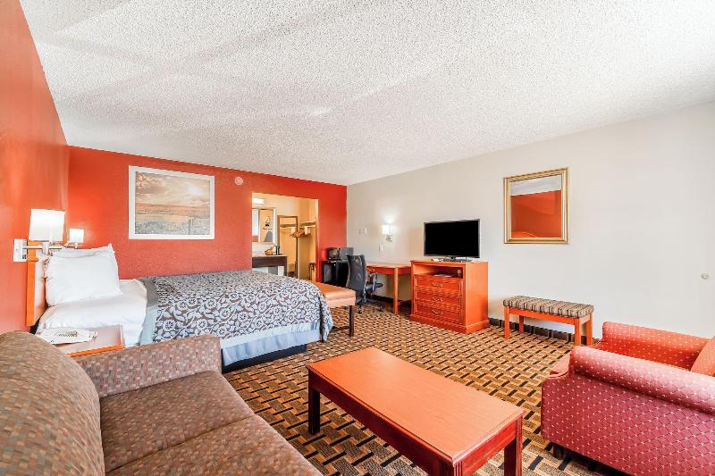 Lone Star Inn image