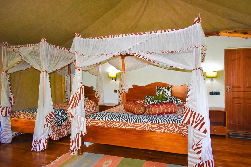 Lake Naivasha Crescent Camp image