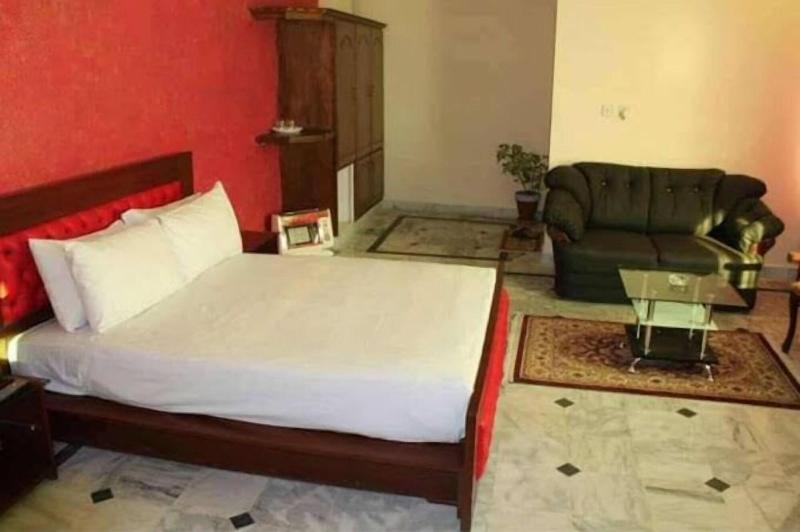 Ballagio Hotel image